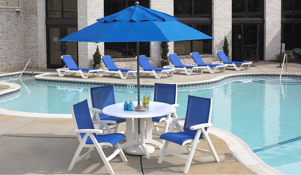 The Best Commercial Beach Umbrella Brands for High-Wind Areas